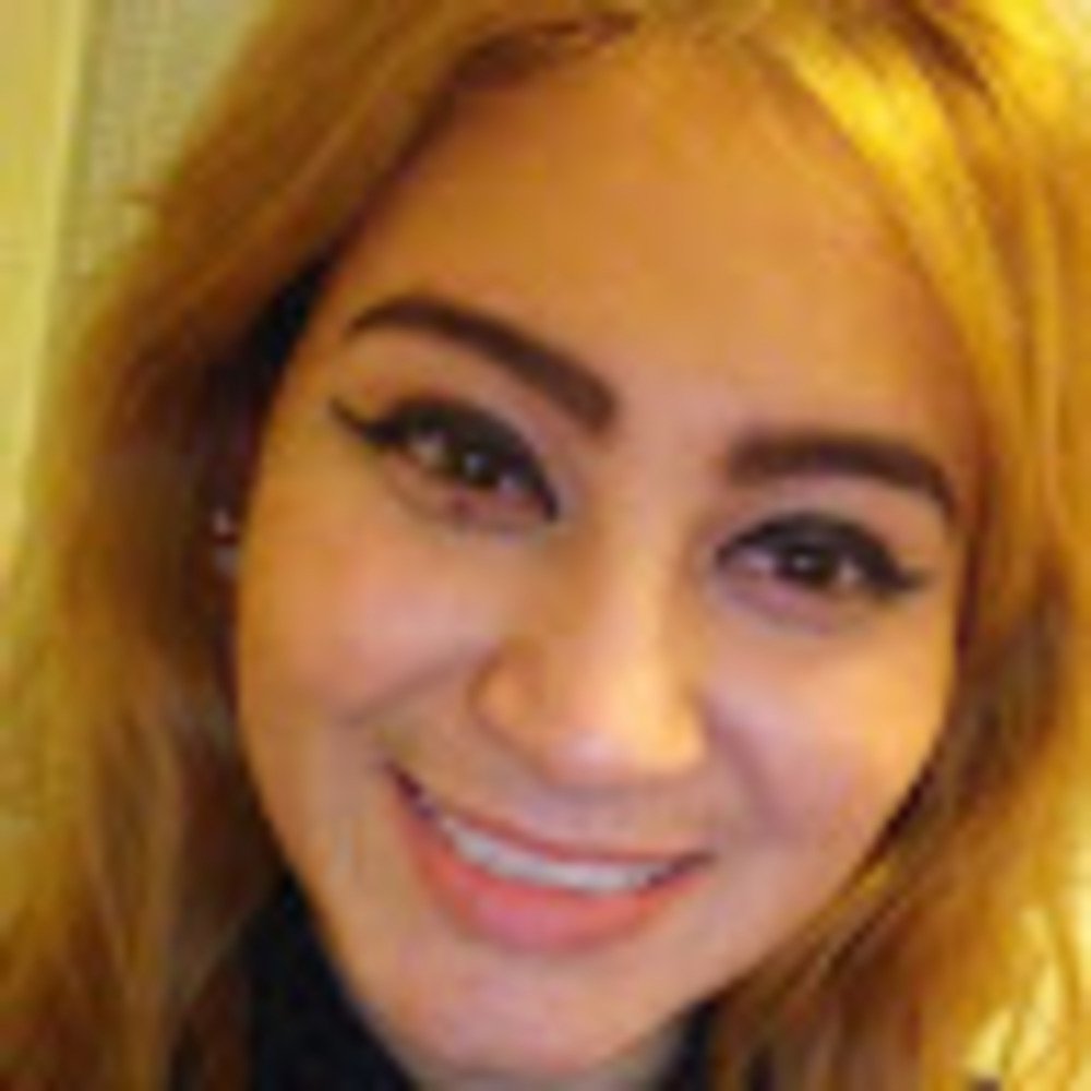 Meet your Posher, Perla
